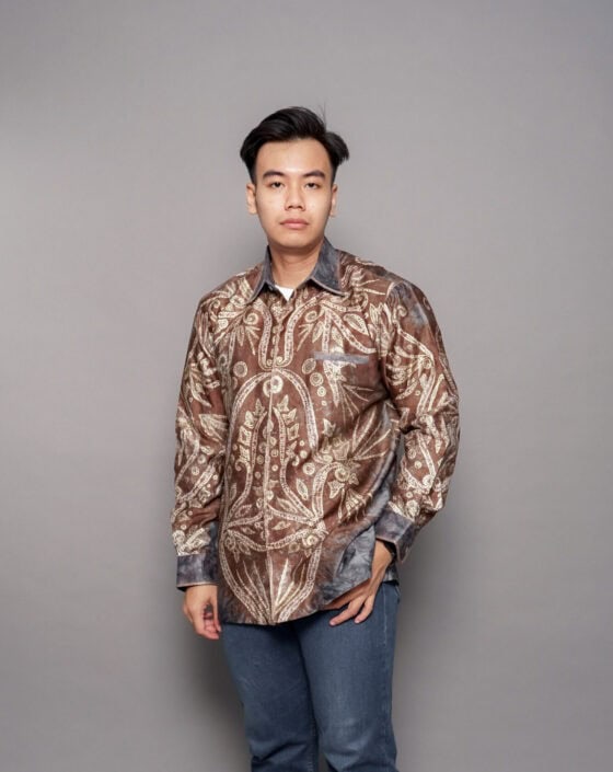 Kemeja Sasirangan Prada