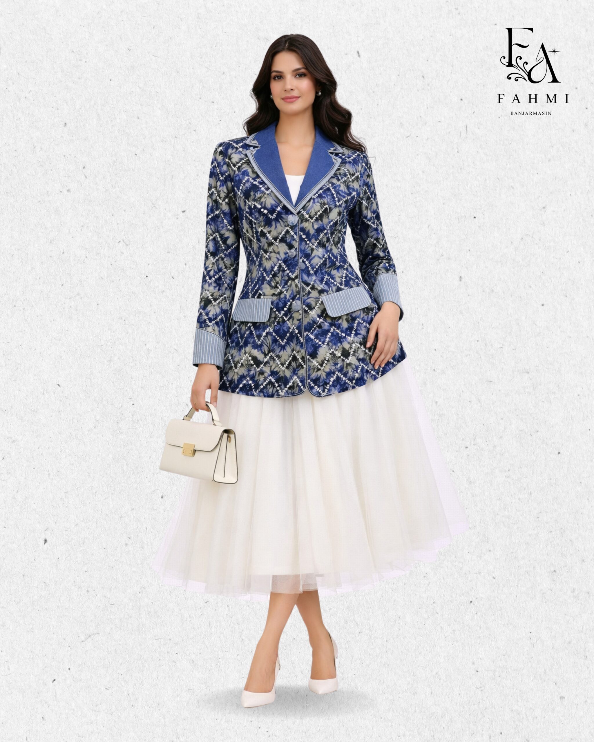 Sasirangan Signature Women’s Blazer with Denim Collar - Image 4
