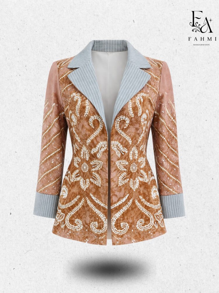 Embroidered Sasirangan Signature Women’s Blazer